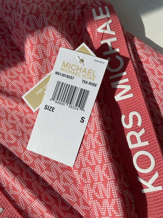Нов клин Michael Kors
