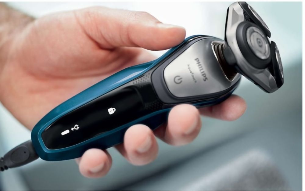 Philips Aquatouch S5420, aparat de bărbierit, la cutie