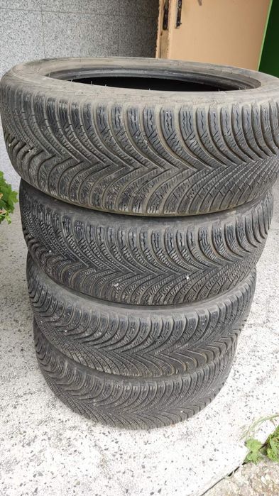 Автомобилни гуми