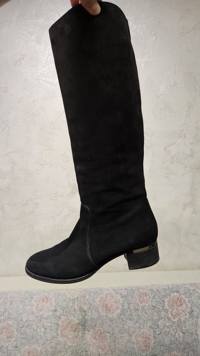 Продаётся обувь в идеальном состоянии 38р, 3000