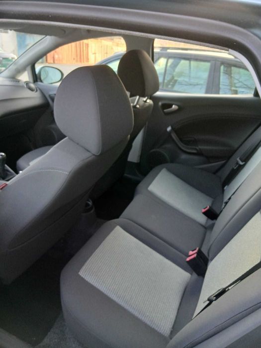 SEAT Ibiza 2009, benzina – 1.6 TDI 105 CP – 160.000 km – 8 jante