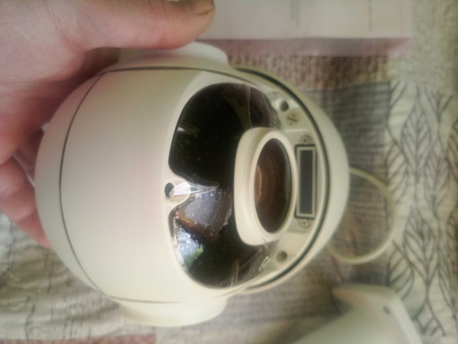 Продавам  нова POE wifi ip камера за видео наблюдение за външен монтаж