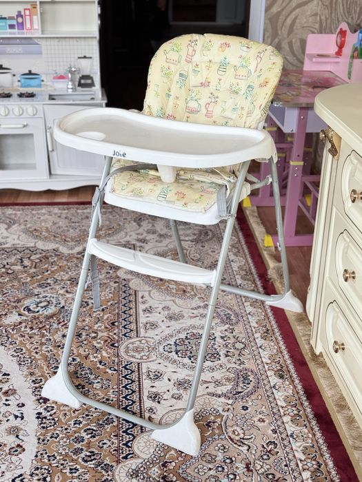 Стульчик для кормлени Joie