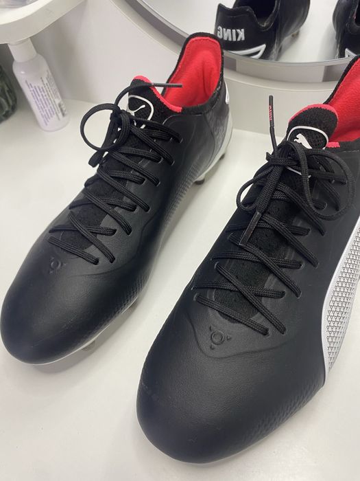 Puma King Ultimate FG / AG Marimea 42 o singura purtare