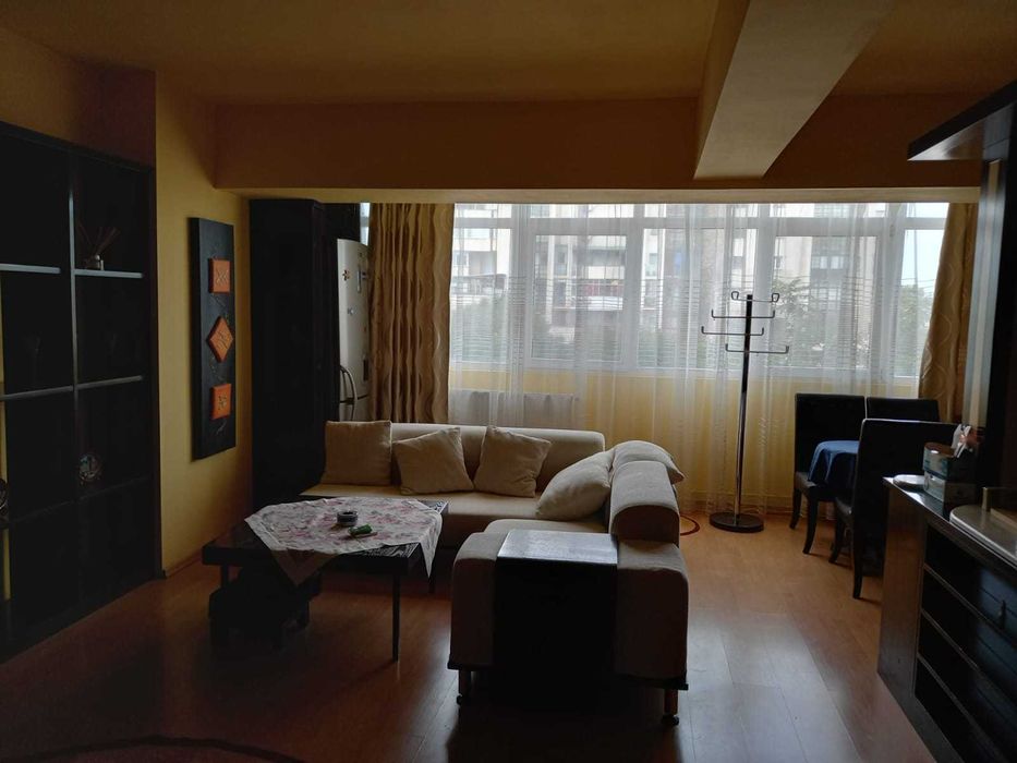 Inchiriez apartament Craiova - zona centrala