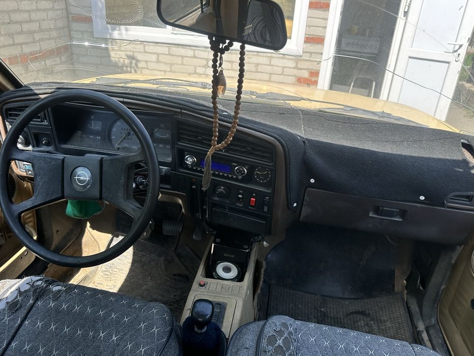 Продам Opel Ascona