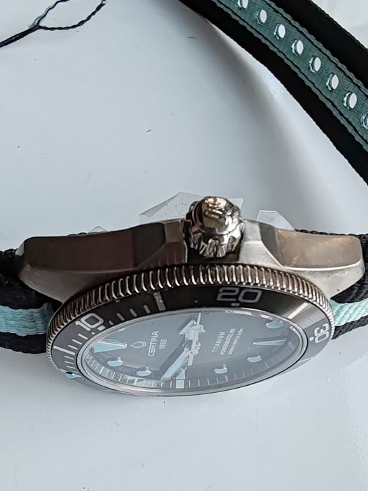 Ceas Certina DS Action Automatic Titanium 38 mm 300 m Diver, Nepurtat!