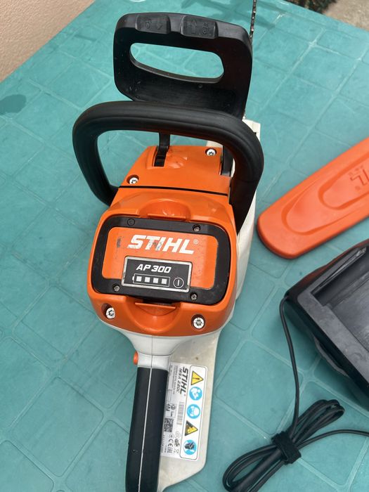 Drujba pe acumulator Stihl MSA220C