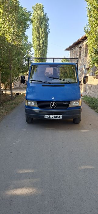 Mercedes-Benz (Siprentir Prich).