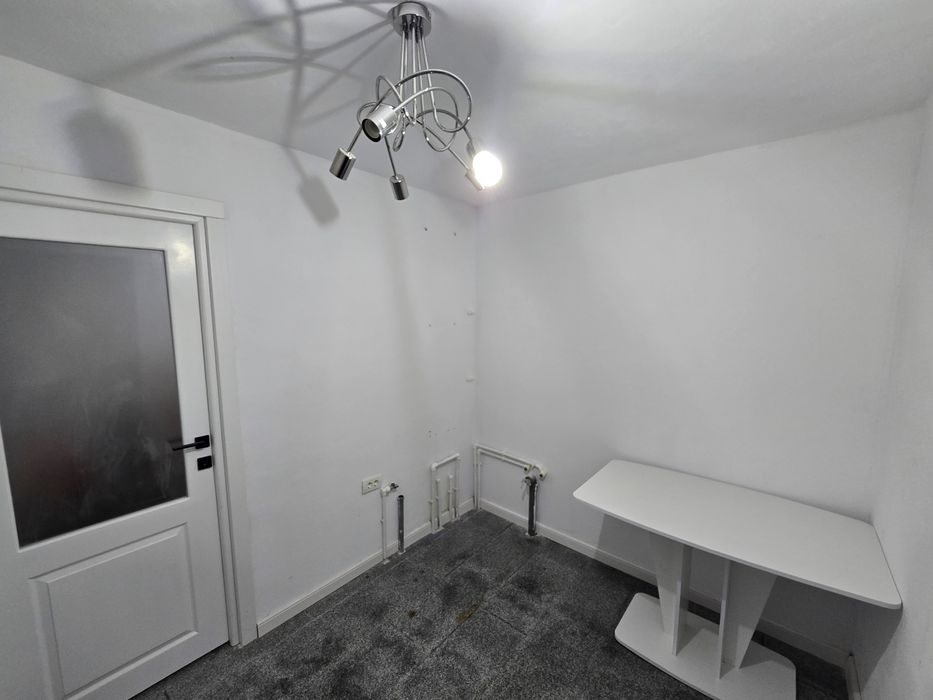 Vand garsoniera in Balteni