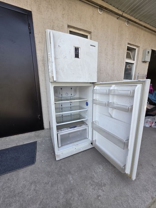 Продам холодильник SAMSUNG
