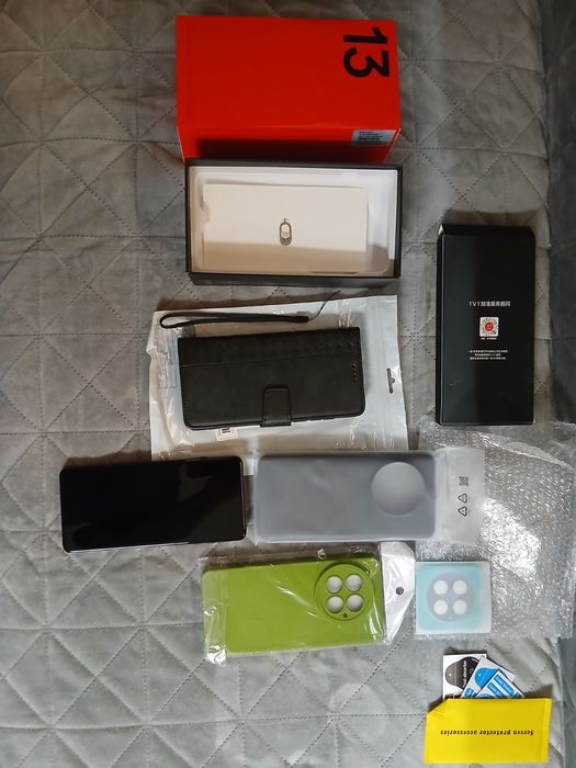 OnePlus 13 - 12gb, 256gb