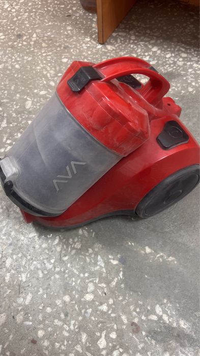 Продам пылесос рабочий