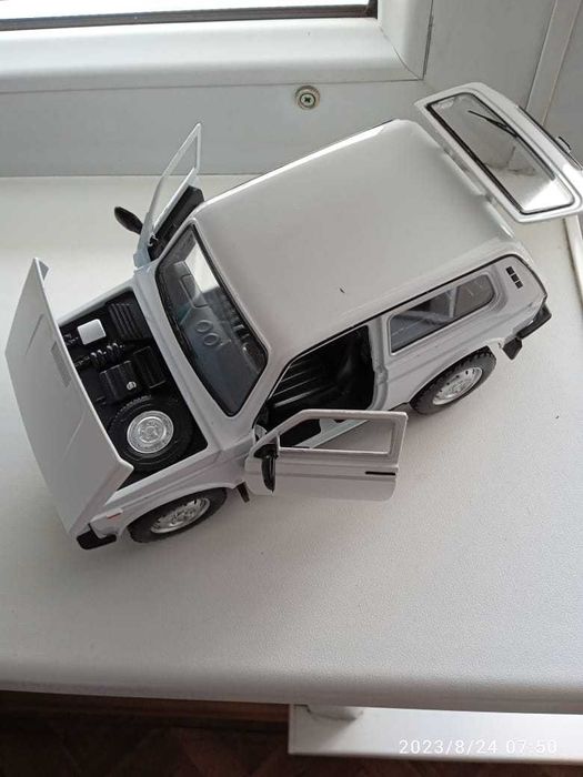 Модели машины Нива и Жигули