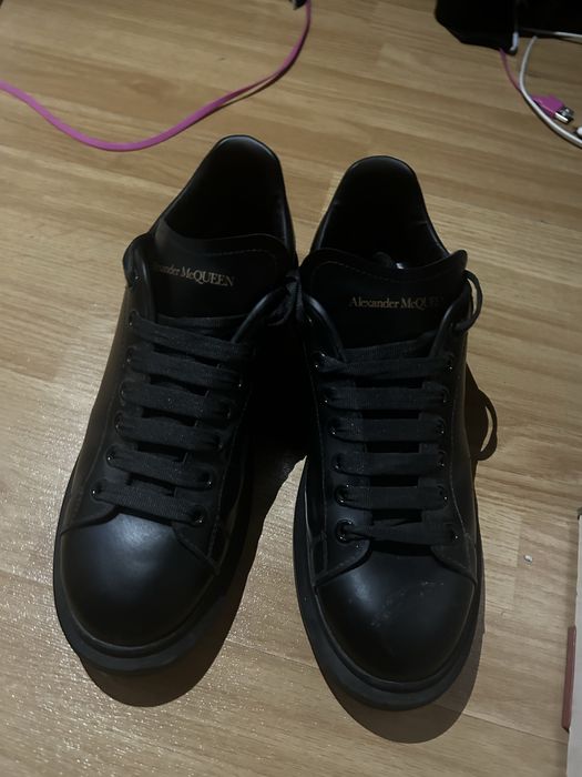 Vand/schimb Alexander McQueen 44