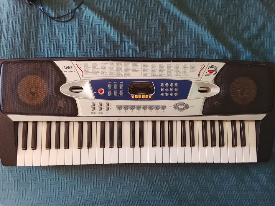 Синтезатор ARG MK-2063