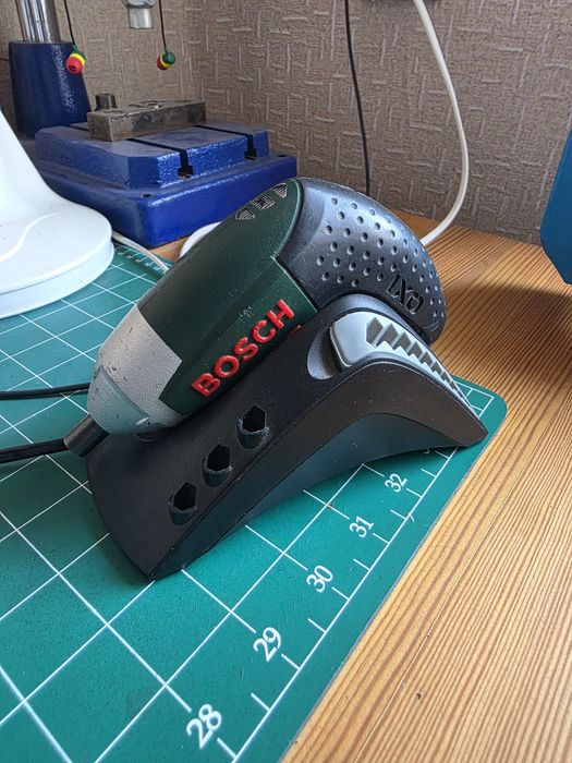 Шуруповерт BOSCH OXI  mini