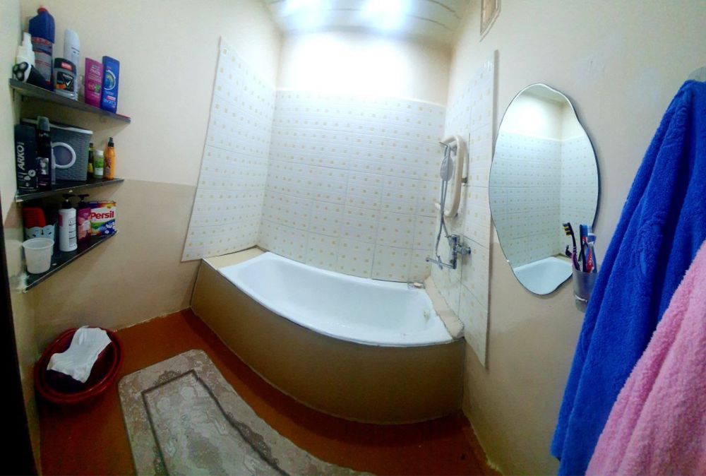 2x kom. Kvartira 68m2, 2/12/12 Samarqad darvaza, qoratosh,