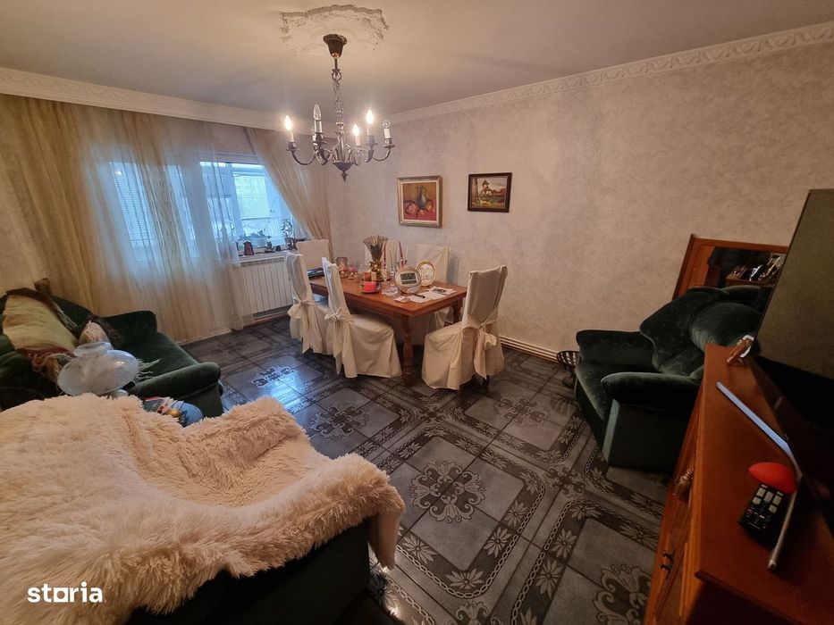 Faleza nord unirii-  apartament 4 camere decomandat