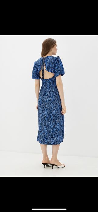 Продаю новое платье