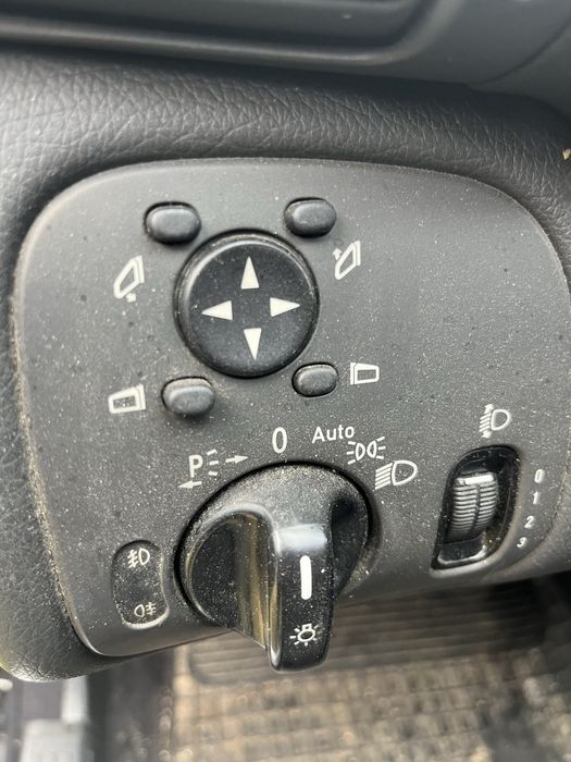 Продавам mercedes C270