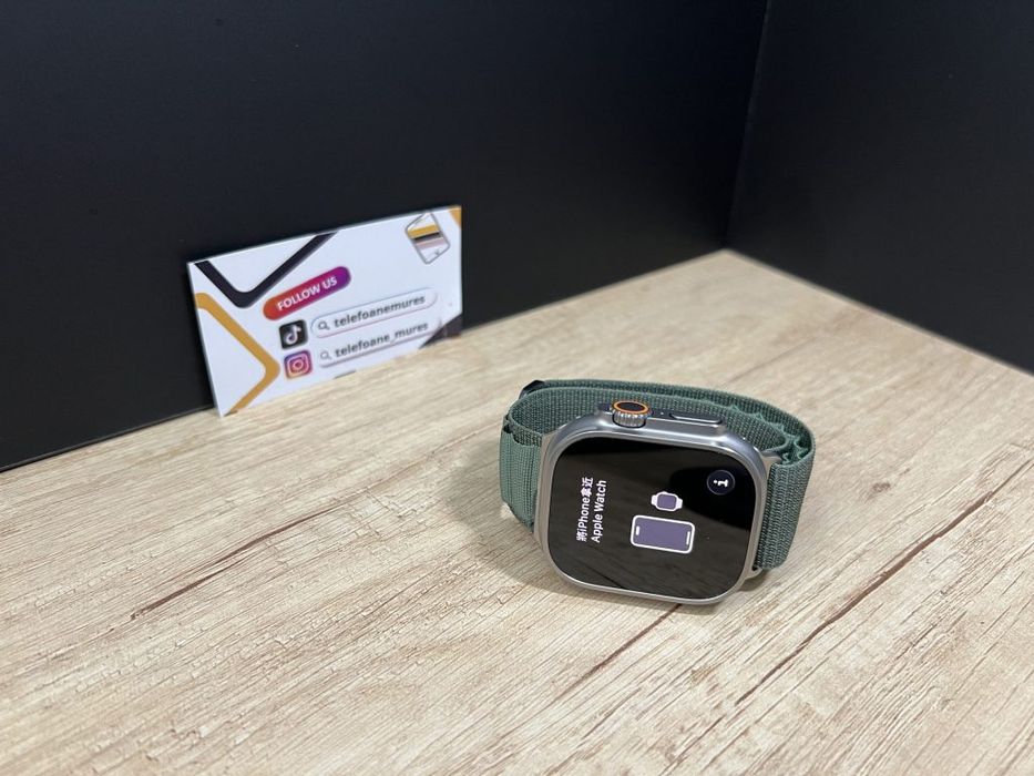 Apple Watch Ultra 2 49mm Natural Titanium Second-Hand Foarte Bun 2 ani