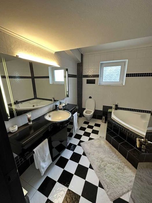 Продава се Къща в Пловдив, Кършияка - 600 кв.м за 1105 €/кв.м - Снимка #19