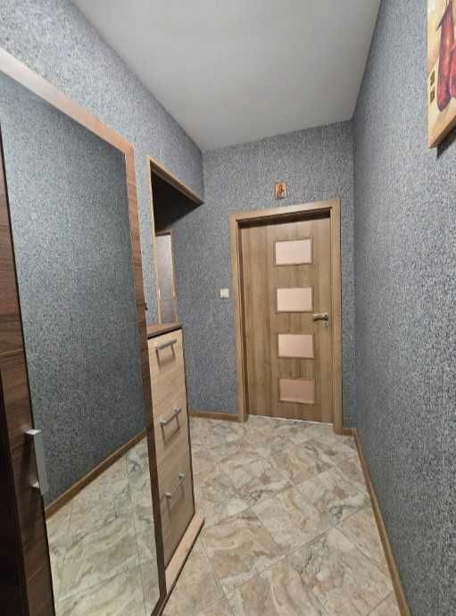 Дава се под наем Тристаен апартамент в София, Център - 71 кв.м за 820 € - Снимка #8