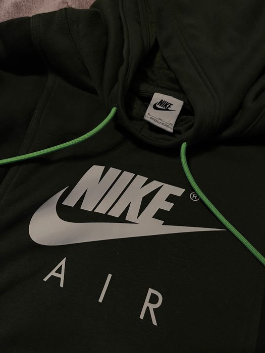 Hanorac Nike nou,fara eticheta