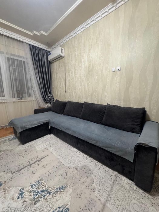 Диван в хорошем состояние