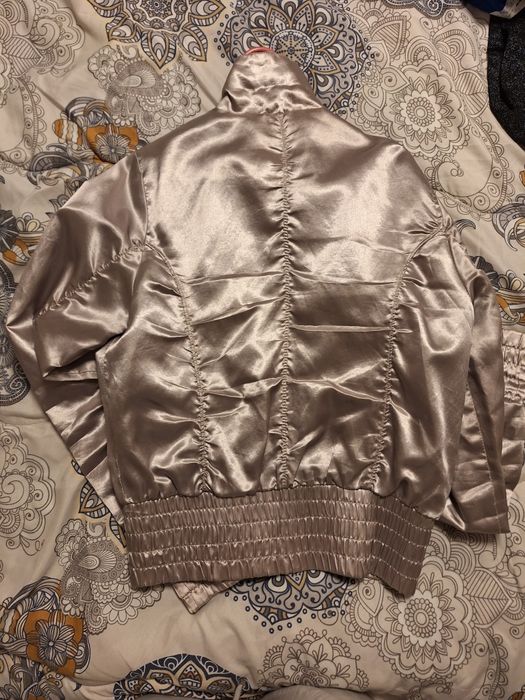 Яке сиво на CoolCat