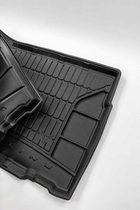 Гумена стелкa за багажник за AUDI Q7 след 2015 г., ProLine 3D