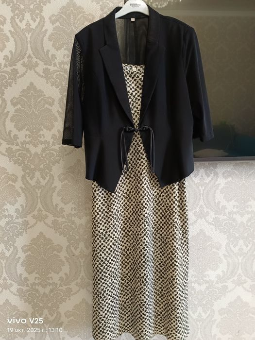 Платье нарядное 46-48 р