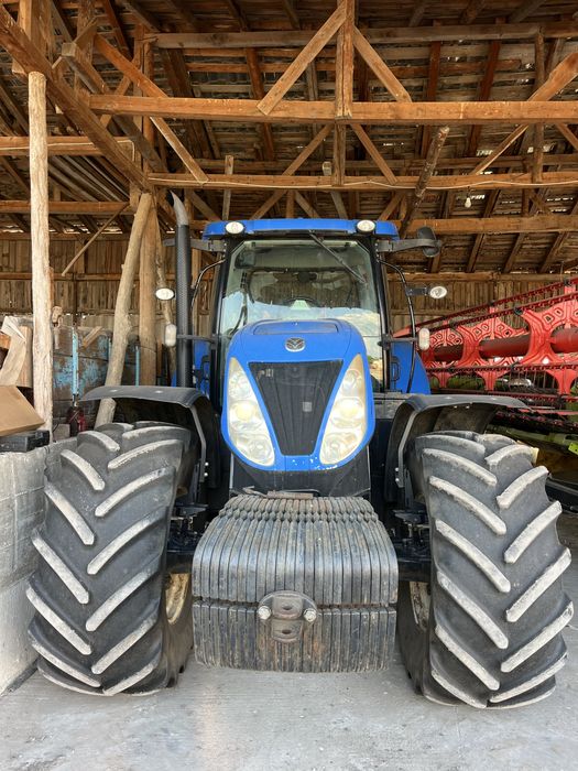 Tractor New Holland T7220 2014