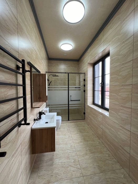 Продам евро Коттедж 1,3 сотки 2 уровня 2 санузла