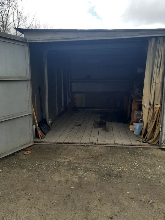 Продам гараж-склад