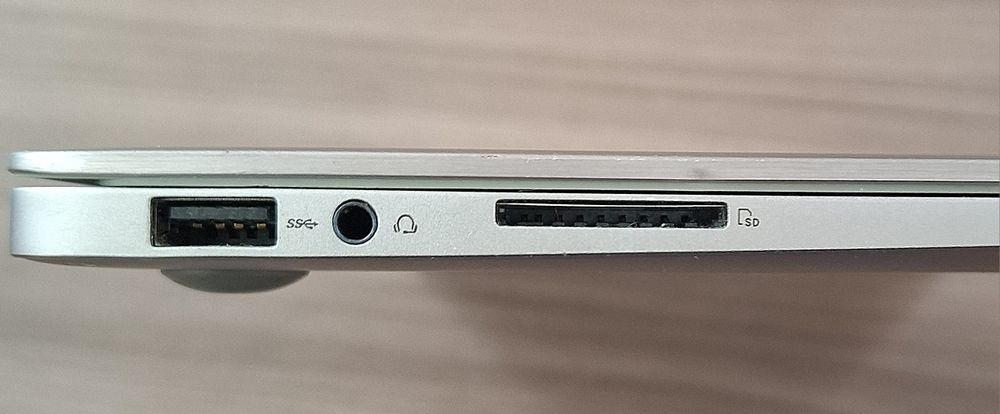 Ноутбук Asus Zenbook UX330U