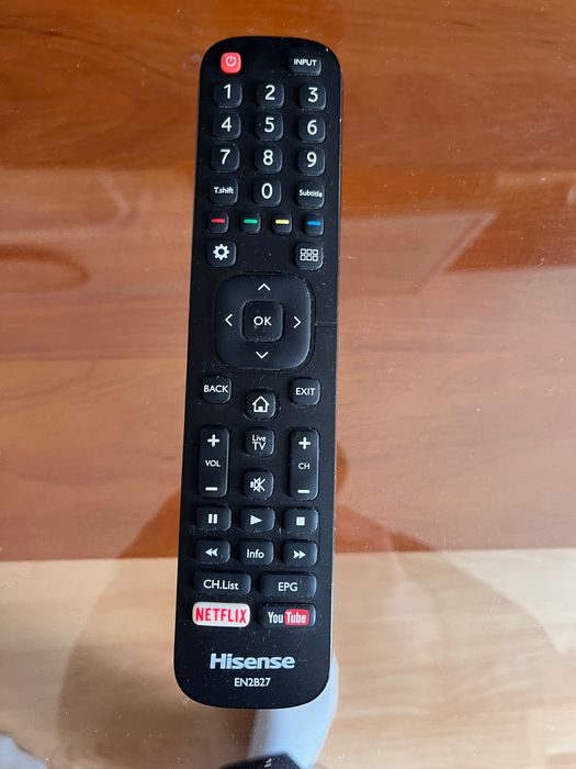 Телевизор Hisense 40 инча Smart Tv