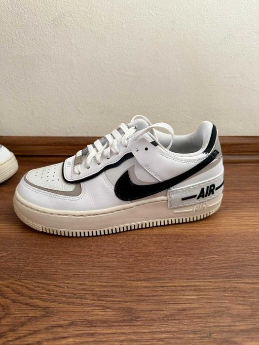 Nike оригинални дамски маратонки.