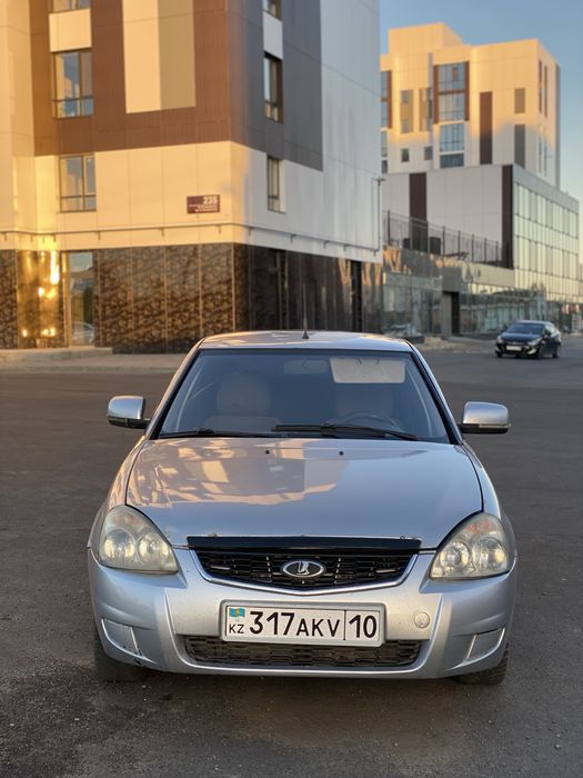 Продам приору 2011 год