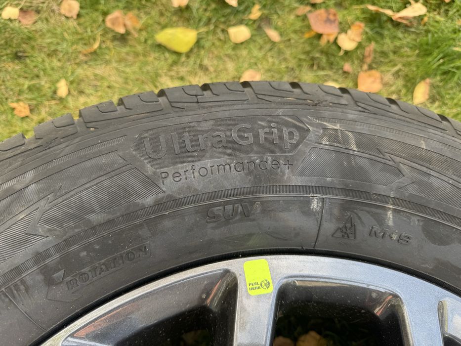 Roti complete Ford Ranger -anvelope iarna Good Year si  jante orig.