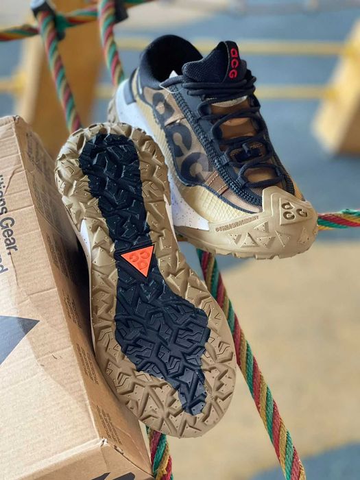 Мужские спортивные кроссовки Nike ACG Mountain Gore-Tex (2447)