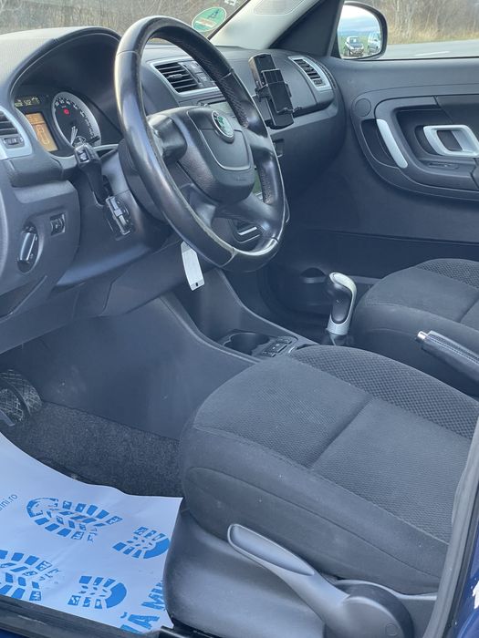 Skoda Roomster 1.9tdi ,105 cp,an 2010