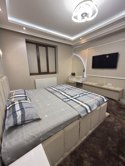 Сдам в аренду 3 комнаты + большой холл