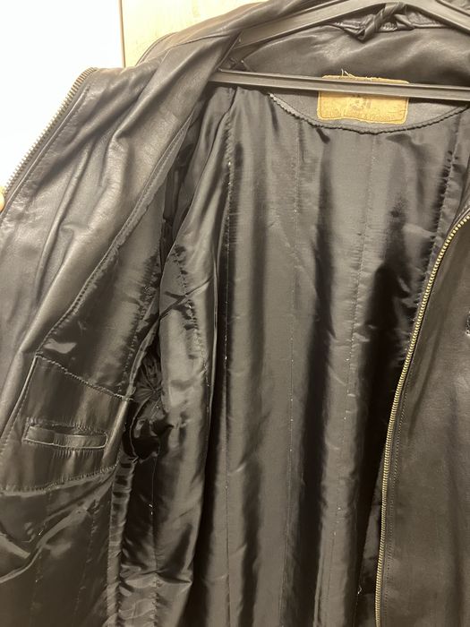 Мъжко черно кожено яке с подплата размер 52