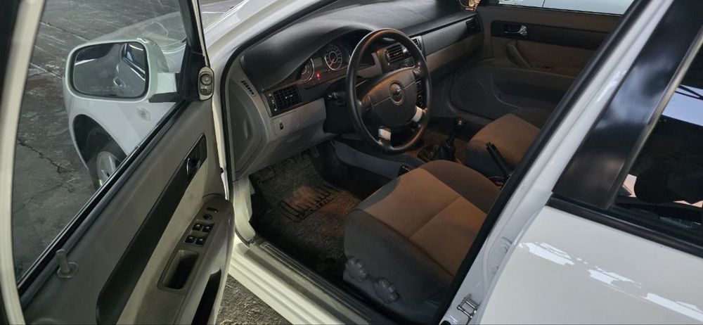 Chevrolet lacetti