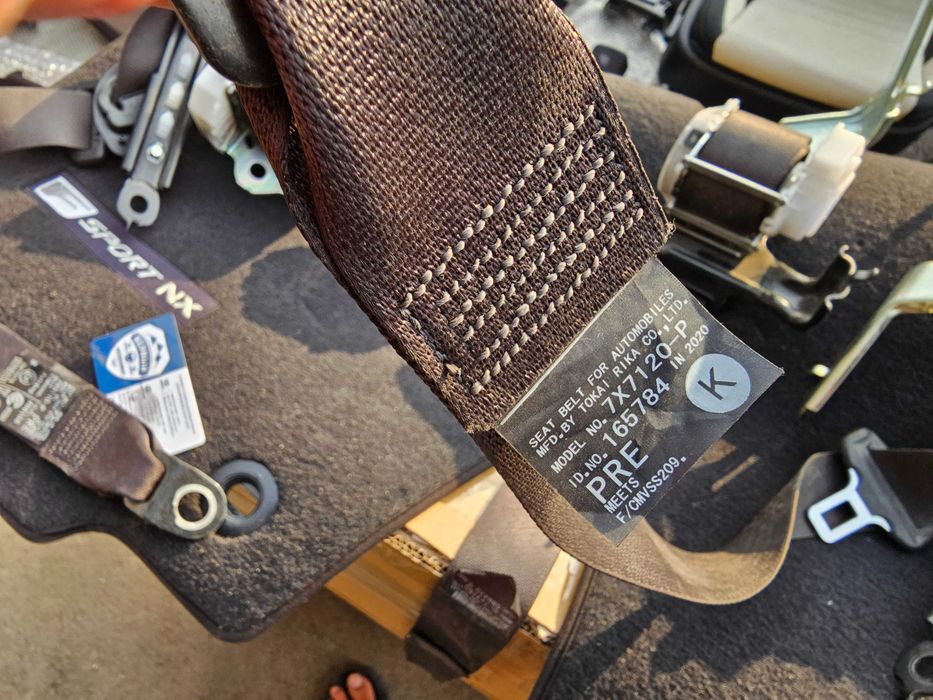 Ремни безопасности LEXUS NX