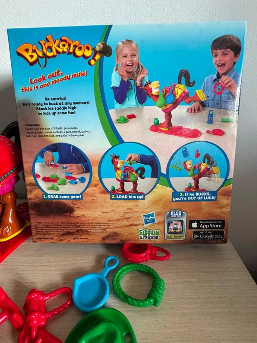 Joc Hasbro Buckaroo – Măgar care aruncă bagajele / joc de îndemânare, cu Cutie, complet