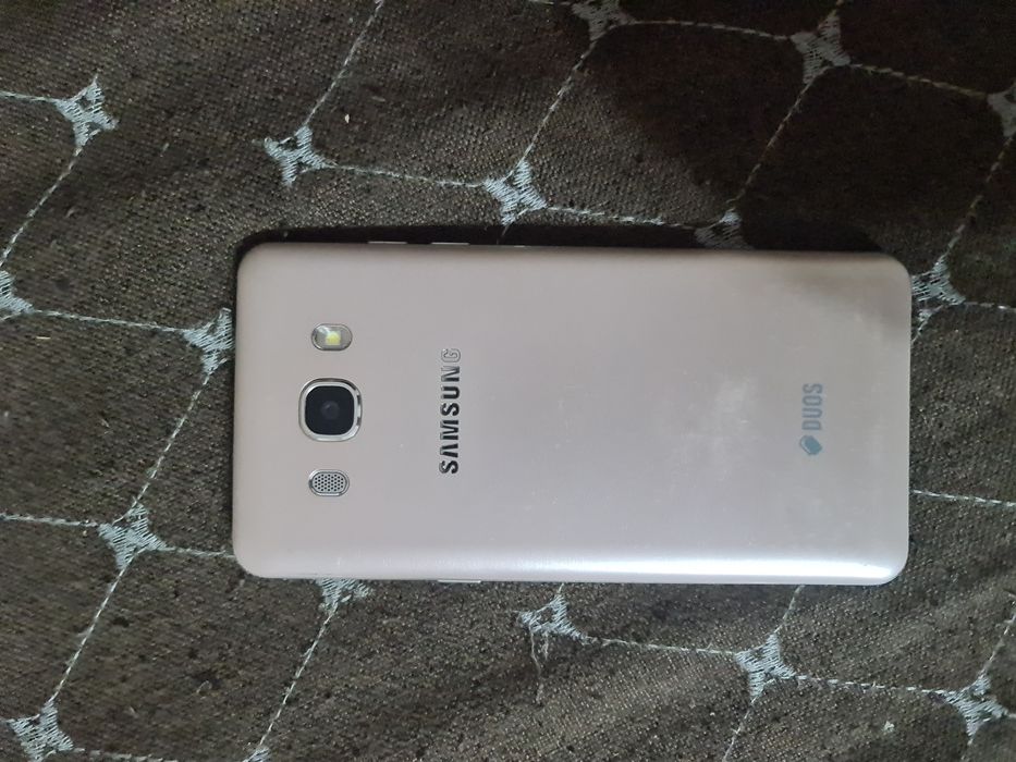 Телефон на разбор