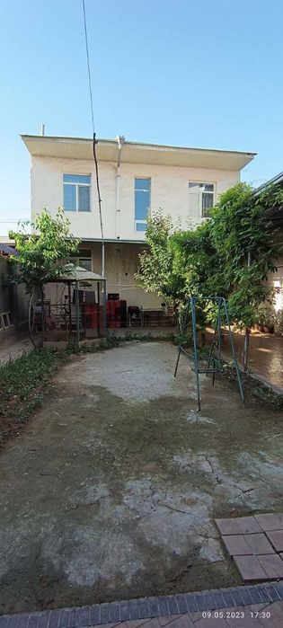 Учтепа туманида 2,5 сот Участка сотилади йулли йузида